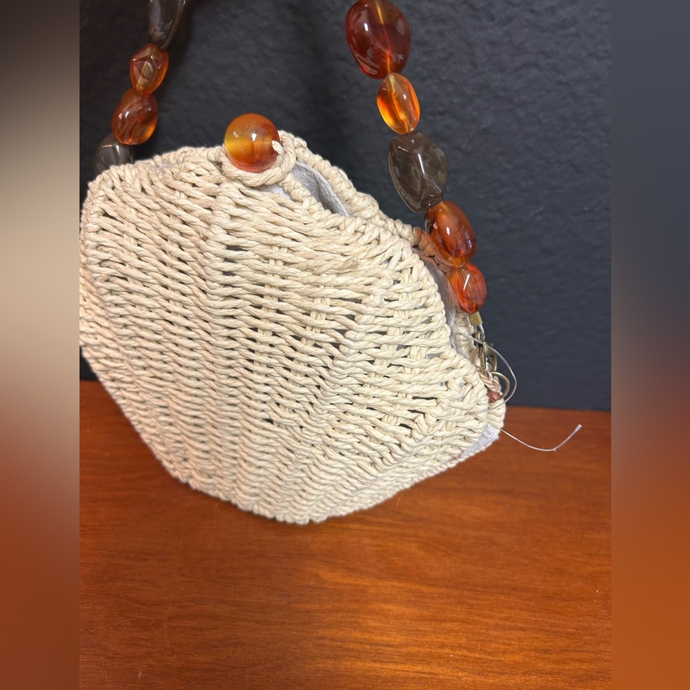 Sun ‘N’ Sand Woven Shell Handbag NWOT Cream-Colored Rattan faux tortoise beads - Picture 3 of 8